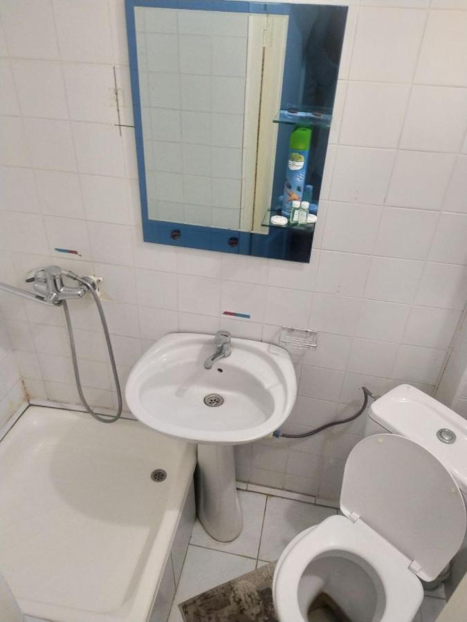 Bed and Breakfast Avesto Ургенч Екстер'єр фото